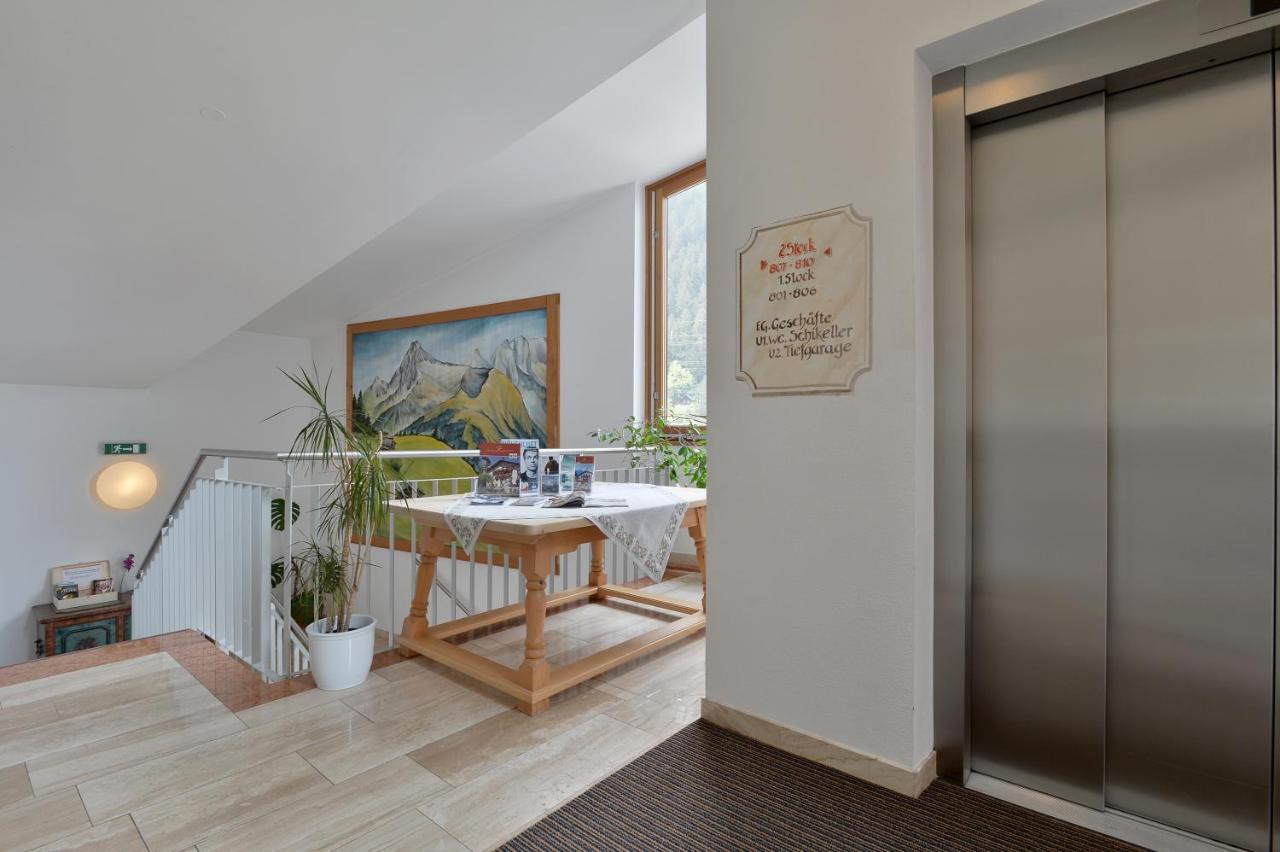 Ferienwohnungen Haus Der Mitte マイヤーホーフェン エクステリア 写真