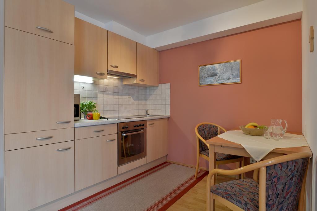 Ferienwohnungen Haus Der Mitte マイヤーホーフェン 部屋 写真
